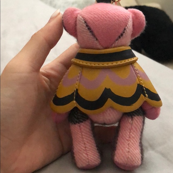 Burberry Thomas Bear with leather Cape - Picture 7 of 7